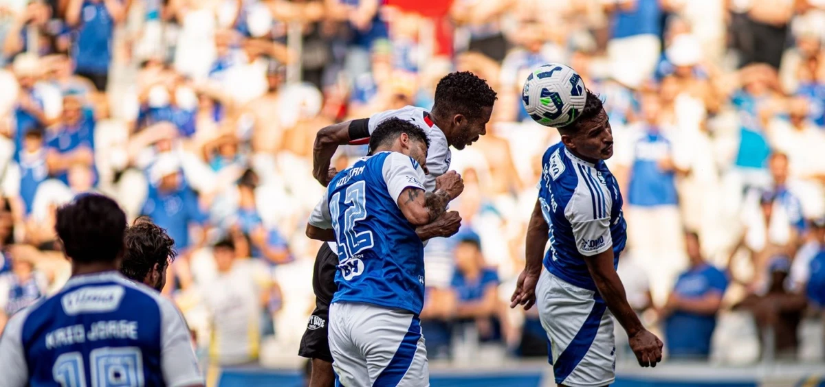 Vitória perdeu para o Cruzeiro no Mineirão por Victor Ferreira/E.C. Vitória
