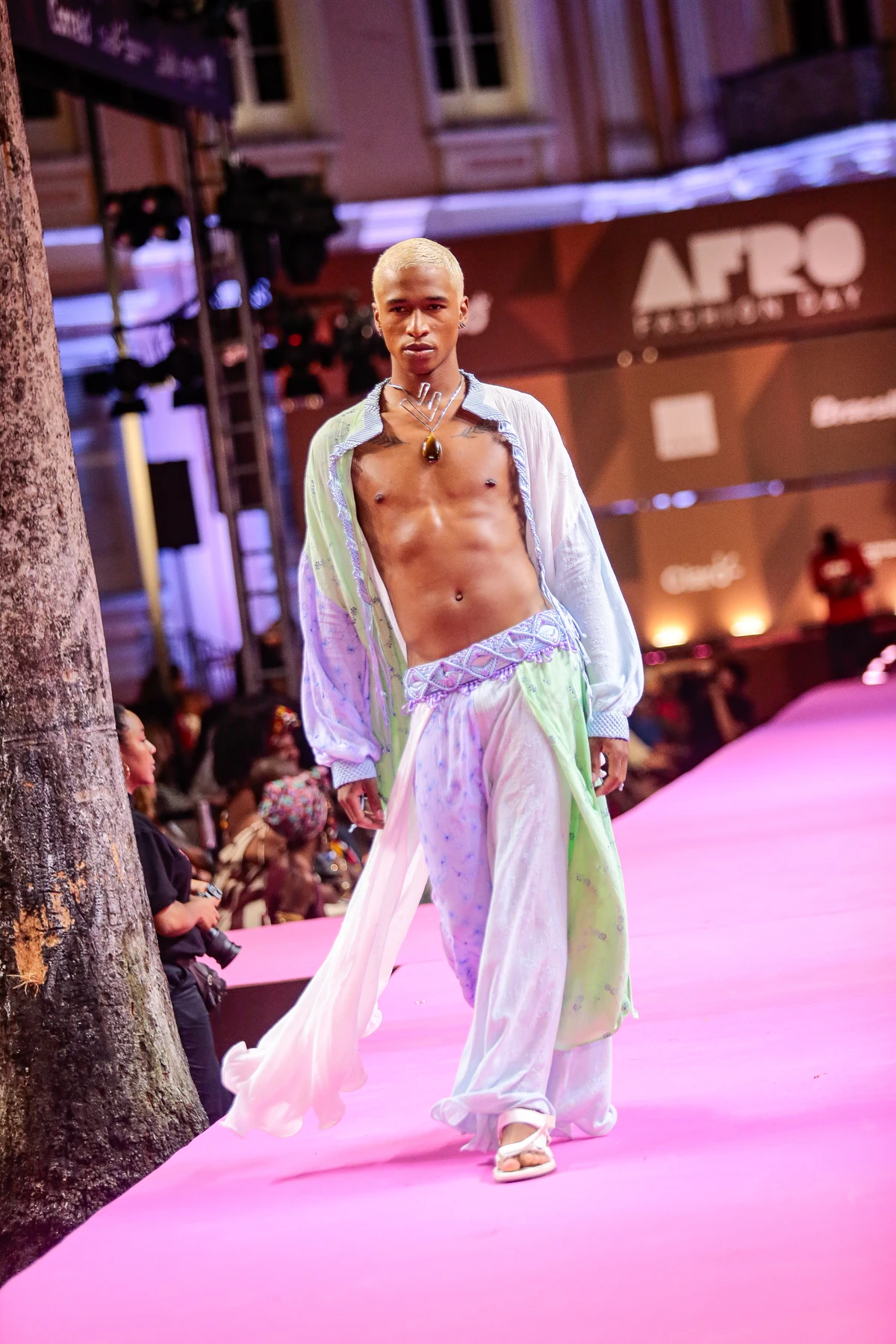 Afro Fashion Day 2025 por Arisson Marinho/CORREIO
