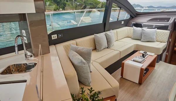 Lancha de R$ 14 milhões de Bell Marques por Divulgação