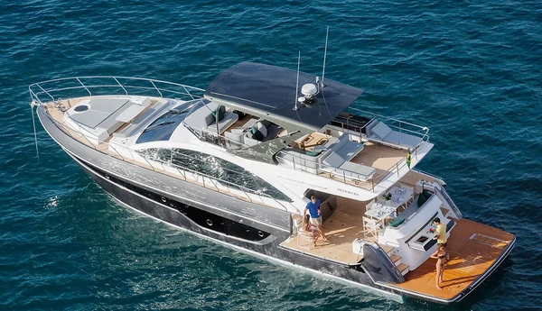 Lancha de R$ 14 milhões de Bell Marques por Divulgação