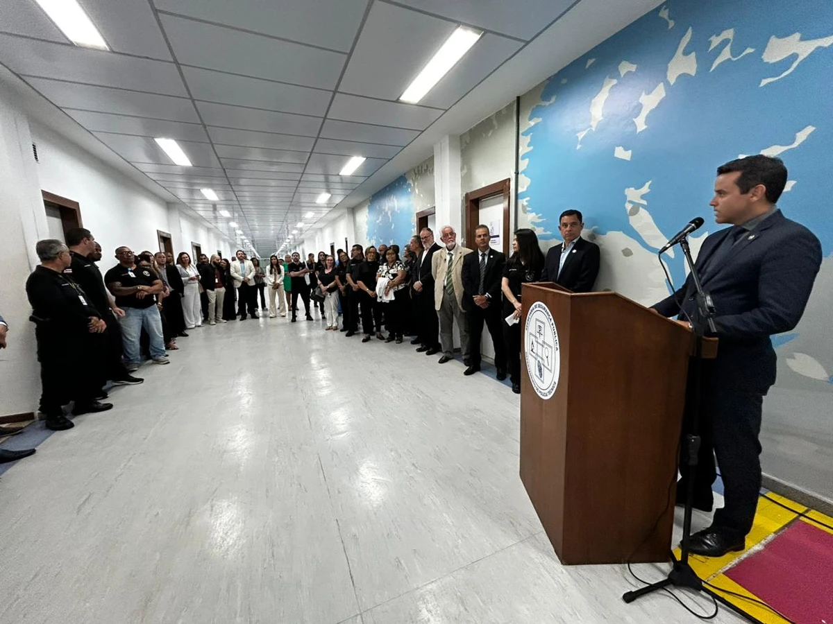 Reforma da Coordenação de Anatomia Patológica do IML por Divulgação / SSP e DPT