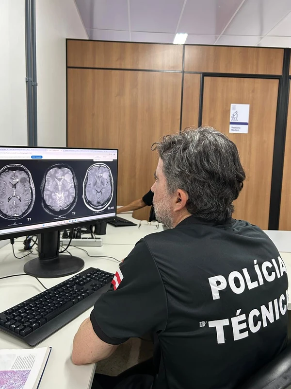 Reforma da Coordenação de Anatomia Patológica do IML por Divulgação / SSP e DPT