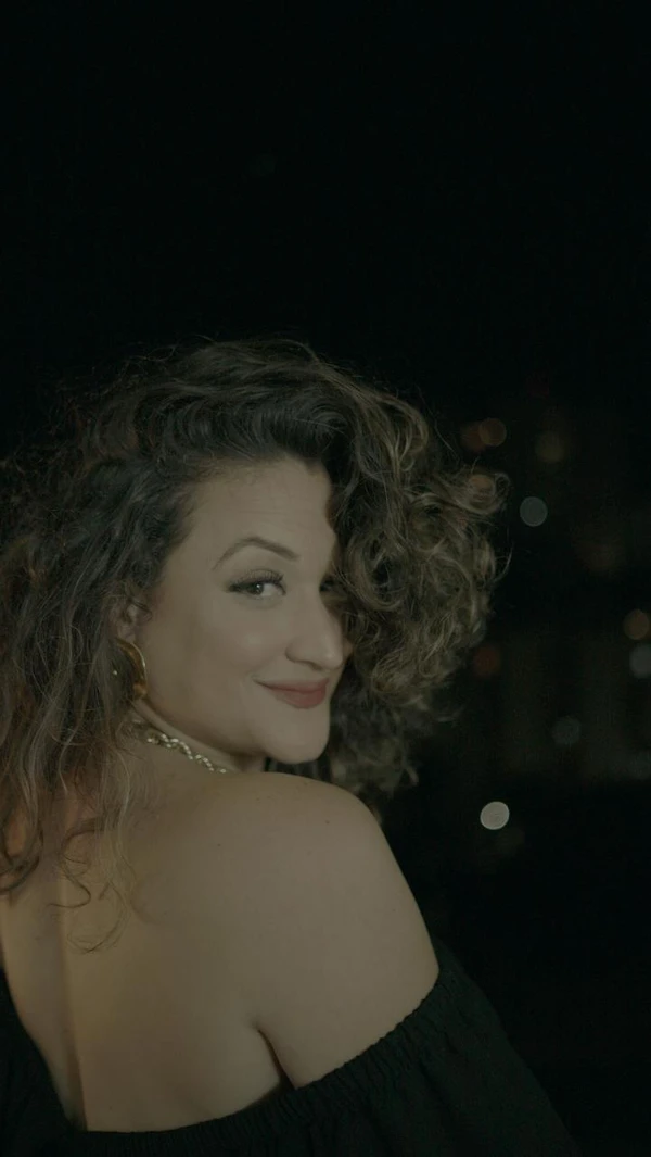 A baiana Mariana Borges se apresentará no Solov Fest por Divulgação