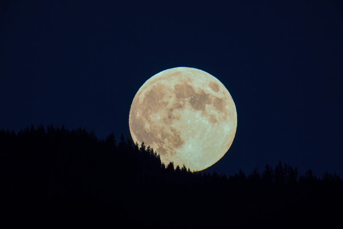 Superlua por Shutterstock