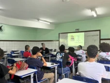 Imagem - Alunos de 12 anos são flagrados tentando envenenar professoras em escola de Salvador