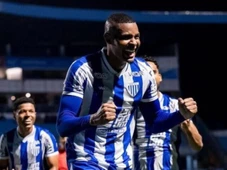 Imagem - Após suspensão por doping, ex-Vitória segue quebrando recordes na Série B