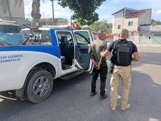 Imagem - Homem finge ser chefe do CV para furtar e ameaçar idosos no sul da Bahia