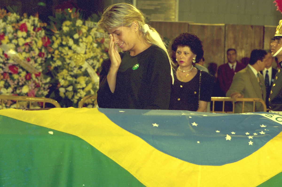 Adriane Galisteu por Reprodução