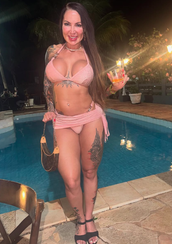 Elisa Sanches por Reprodução | Instagram