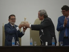 Imagem - Eleições na Ufba: antigos aliados vão disputar o cargo de reitor