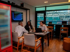 Imagem - Com vista para o gol: saiba como ter seu próprio escritório dentro da Arena Fonte Nova
