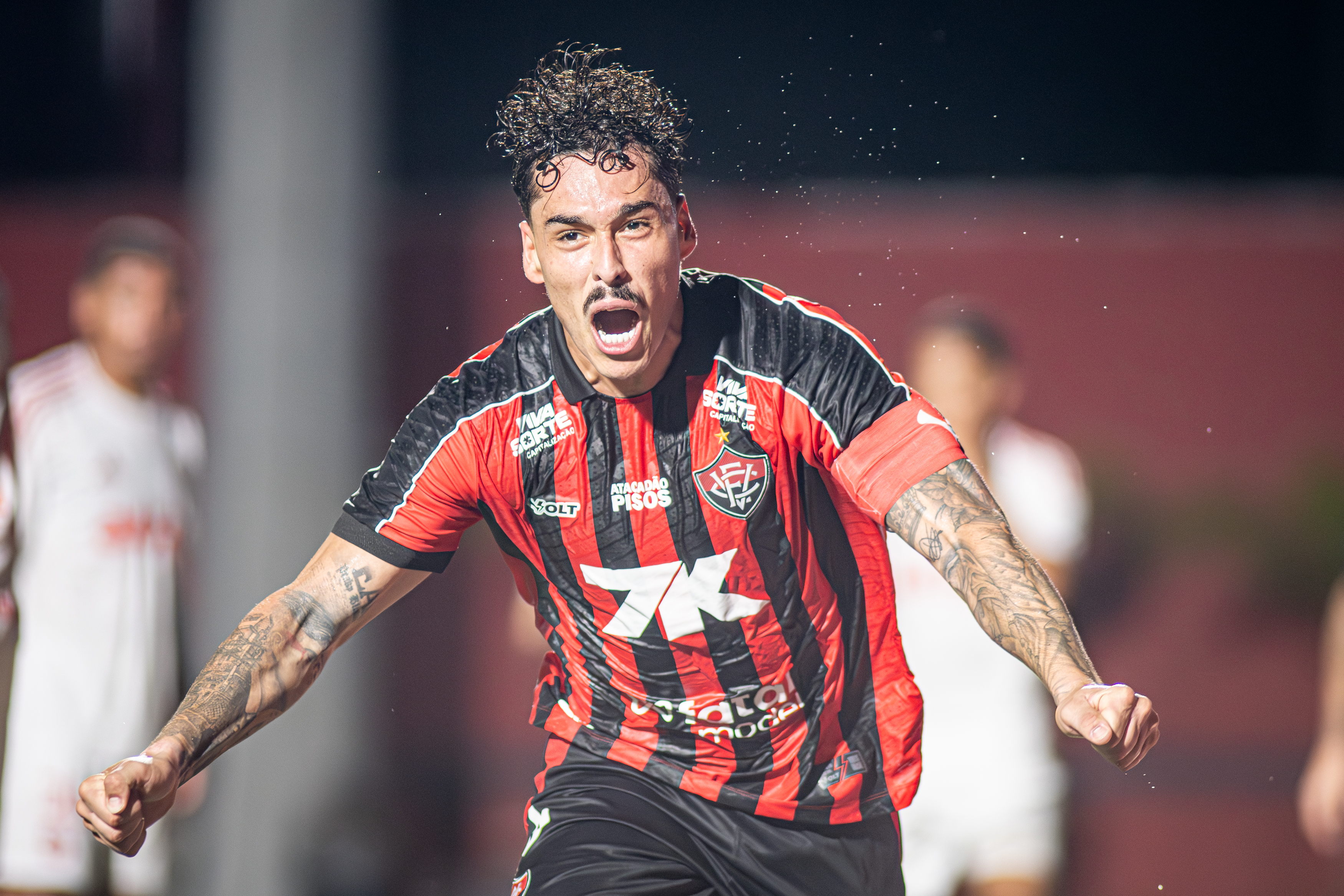 32ª rodada - Vitória 1x0 Internacional por Victor Ferreira/EC Vitória