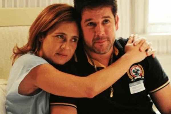 Atores viveram Carminha e Tufão na trama