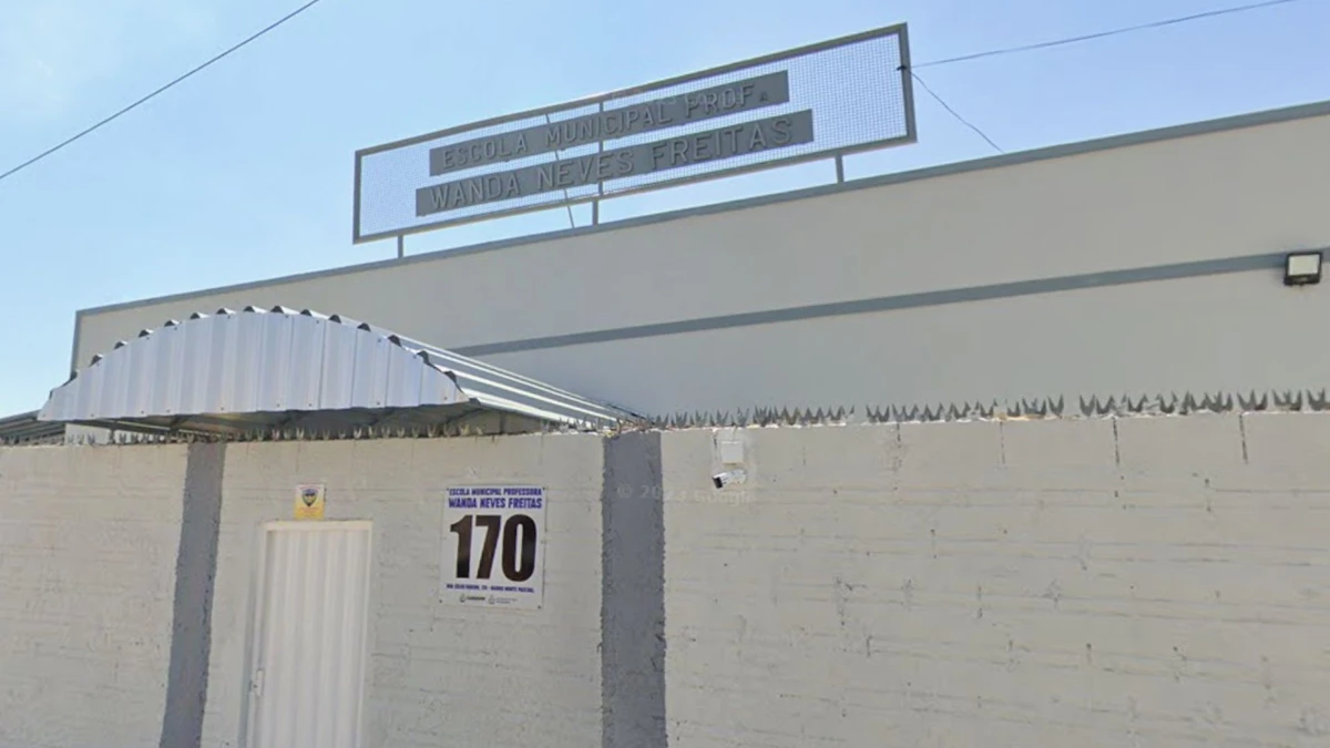 Escola municipal fica localizada em Guanambi