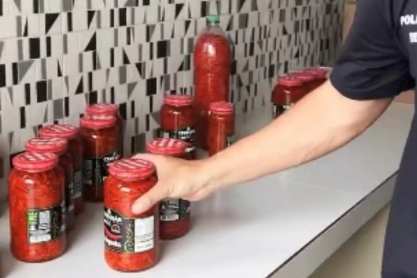 Fábrica foi interditada por Reprodução