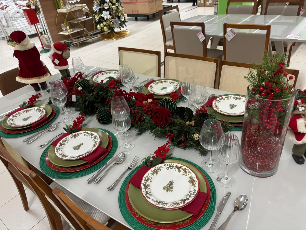 Ferreira Costa em Salvador