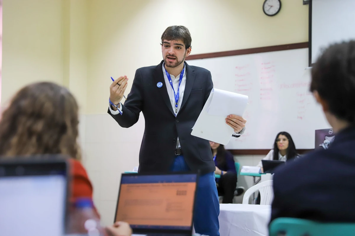 ONU Colegial, um dos projetos que desenvolve a cidadania global por  Nicolas Arize/Secom CAV