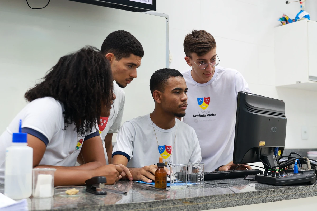 Para além do conhecimento, saber atuar em equipe de forma multidimensional por  Nicolas Arize/Secom CAV