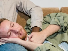 Imagem - 'Síndrome do Domingo à Noite': entenda o mal-estar que atinge milhões antes da segunda-feira