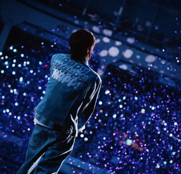 Jin por Reprodução