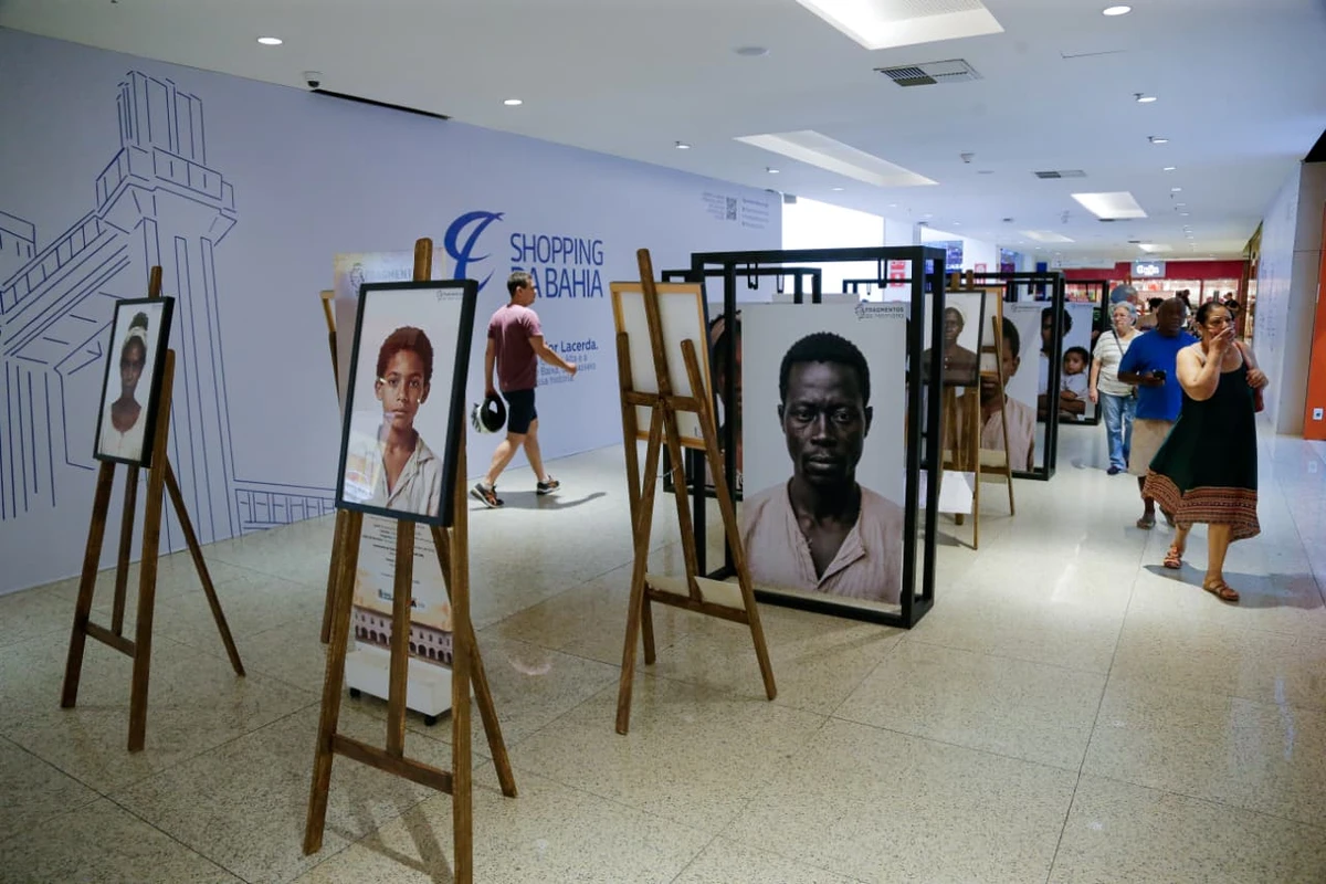 Exposição "Fragmentos da Memória" está aberta ao público no Shopping da Bahia por Arisson Marinho/CORREIO