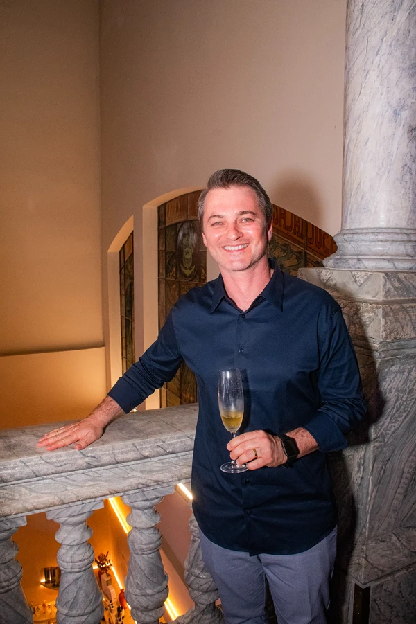 Fabiano Borré por Elias Dantas e Lucas Assis