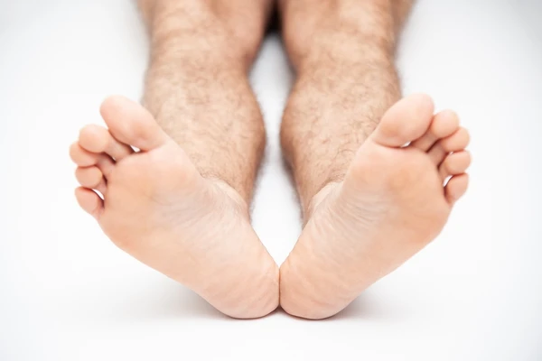 Fortalecimento dos pés por Shutterstock