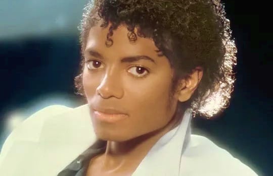 Michael Jackson ganha filme sobre sua vida e obra por Divulgação