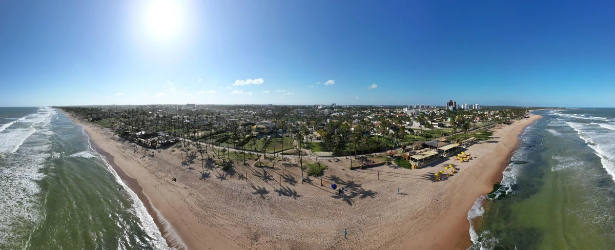 Vou na Praia” transforma Vilas do Atlântico em palco de música, esporte, bem-estar e cultura baiana por Divulgação