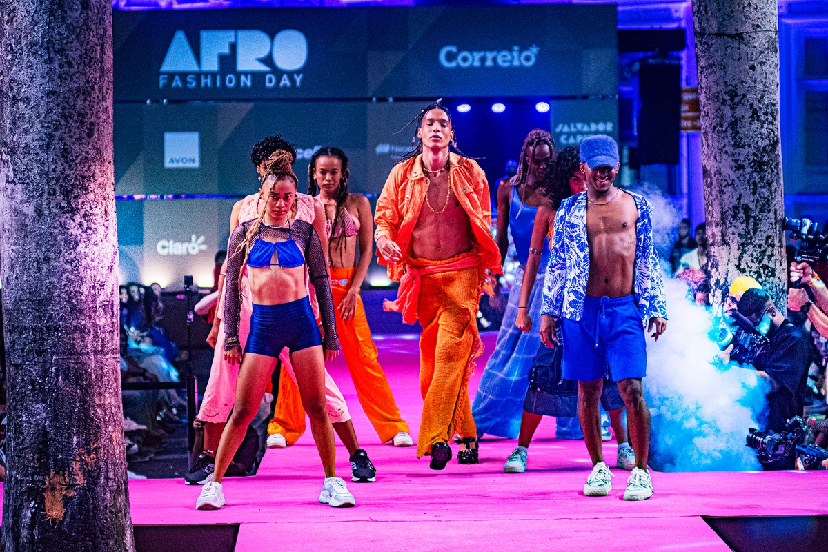 Felupz por Lucas Assis e Tati Freitas