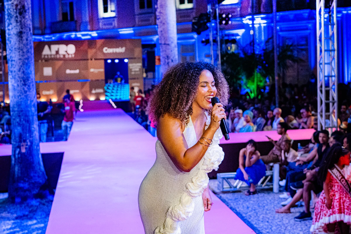 Rachel Reis por Lucas Assis e Tati Freitas