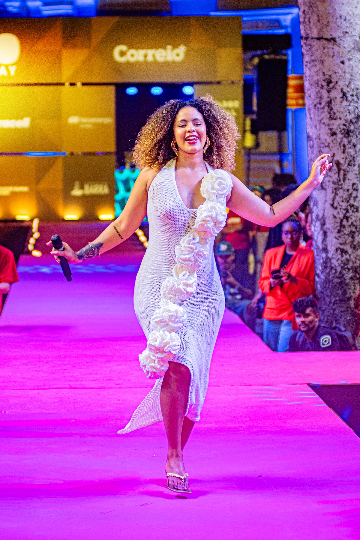 Rachel Reis por Lucas Assis e Tati Freitas