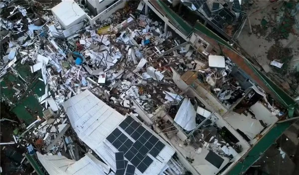 Tornado causa destruição no Paraná por Reprodução/Globonews