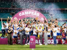Imagem - 'Hegemonia': Bahia celebra hexa feminino após triunfo diante do Vitória na Fonte Nova