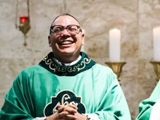 Imagem - Padre estava em celebração religiosa na casa de familiares quando morreu em desabamento de marquise