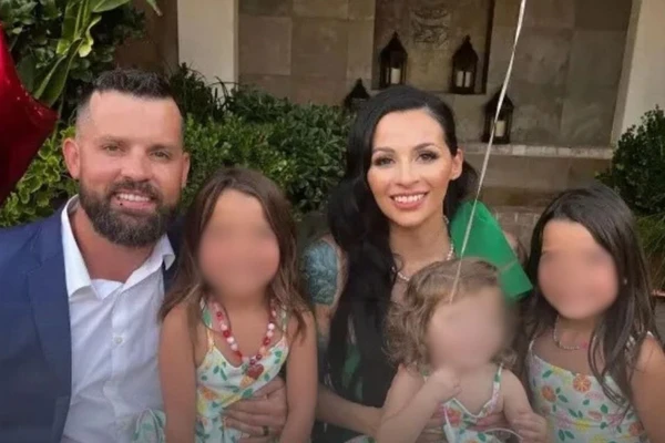 Christopher Scholtes e esposa tinham 3 filhas por Reprodução