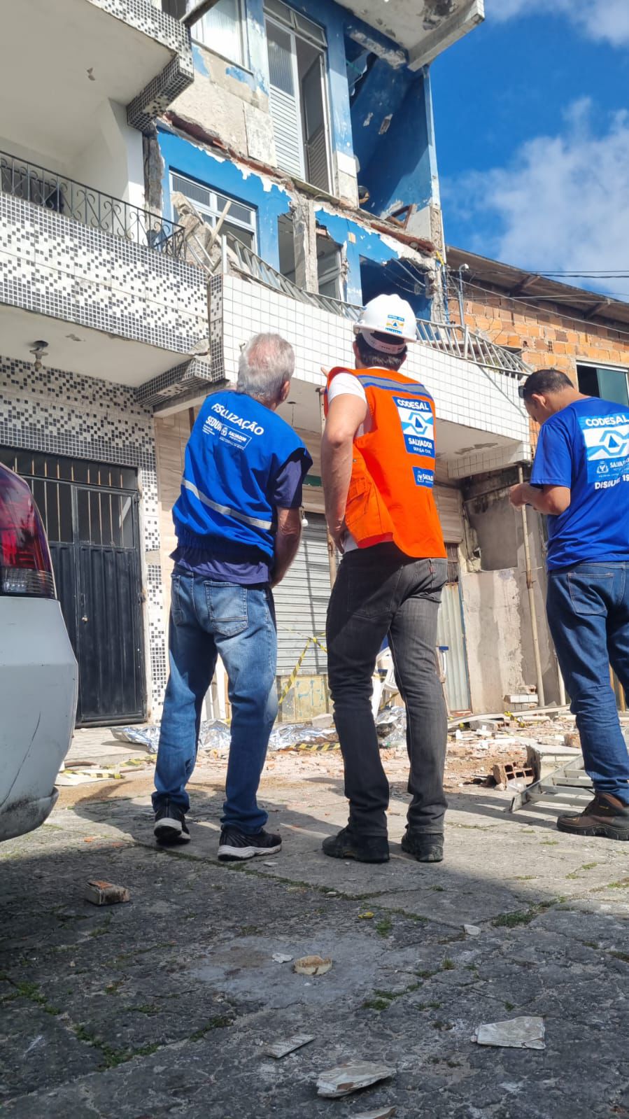 Codesal e Sedur vistoriam imóvel por Divulgação/Codesal