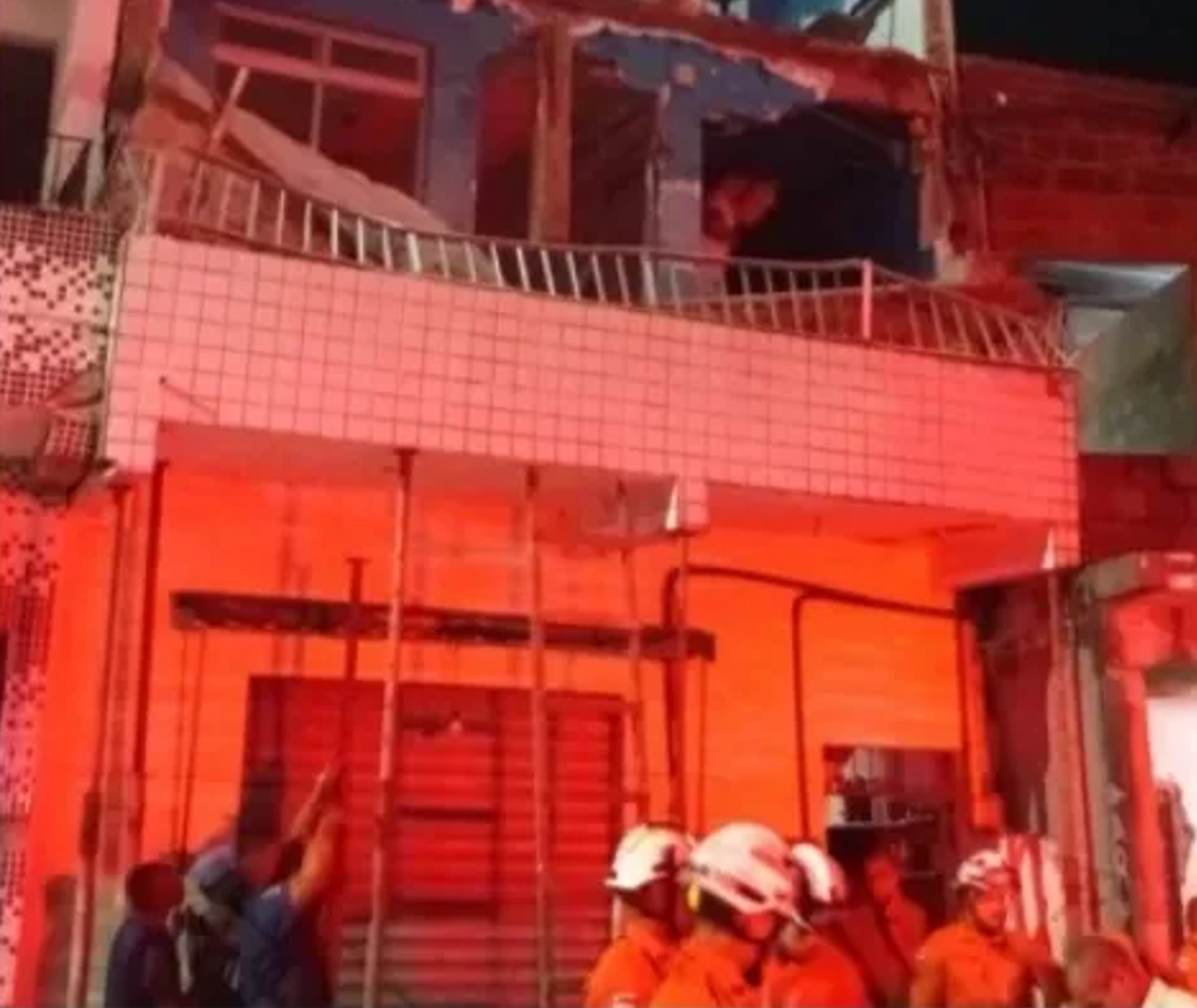 Desabamento deixou mortos e feridos por Reprodução