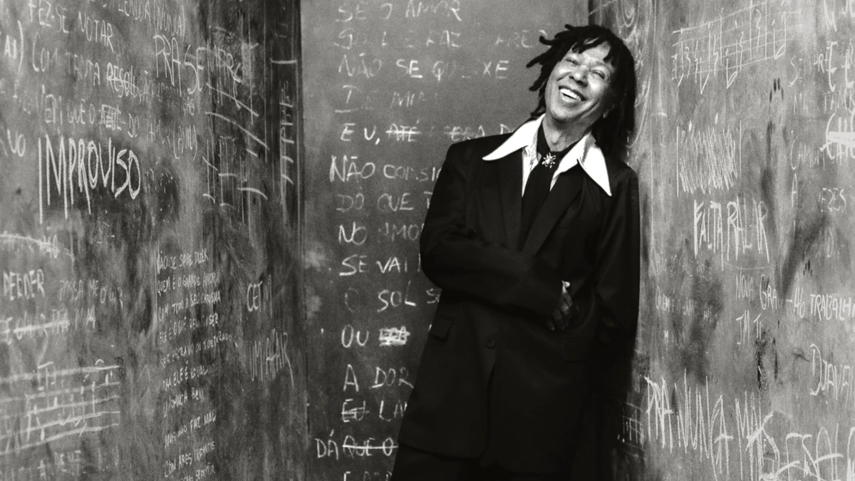  "Improviso" é o 26º disco de Djavan por Divulgação