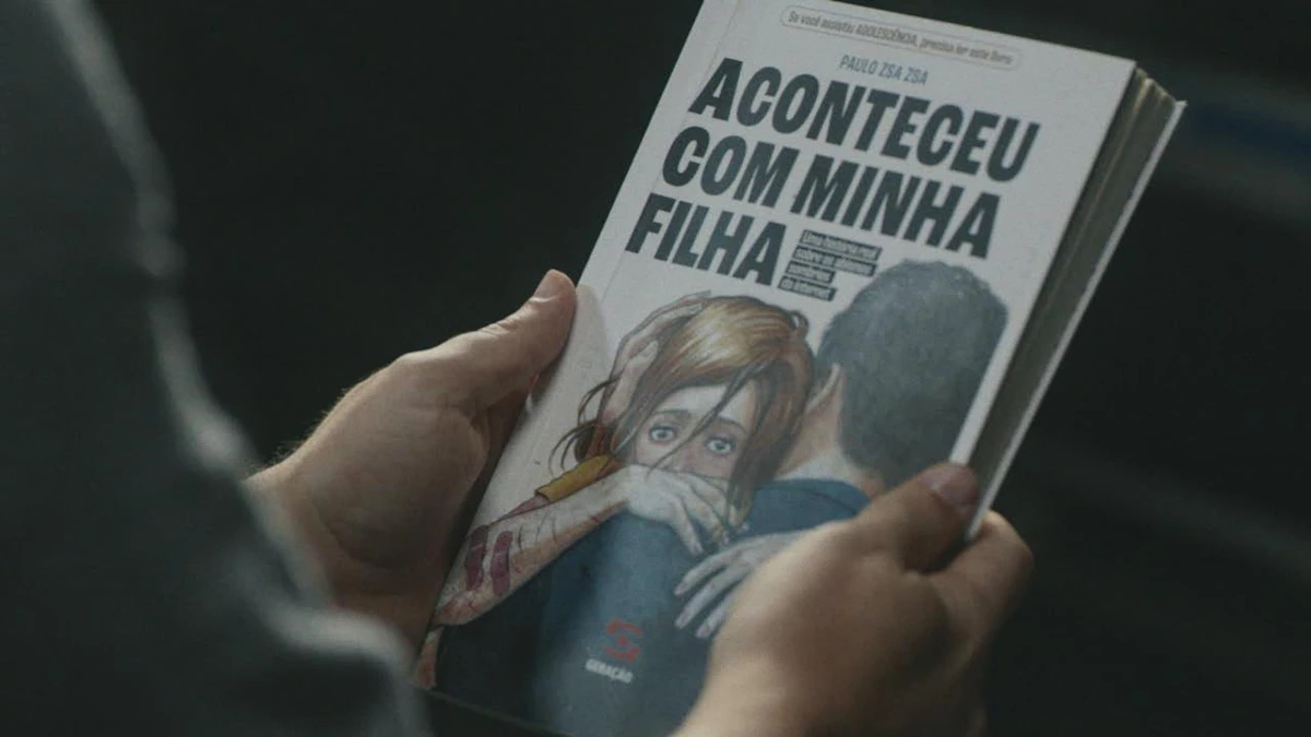 Livro foi recomendado por Felipe Neto por Divulgação