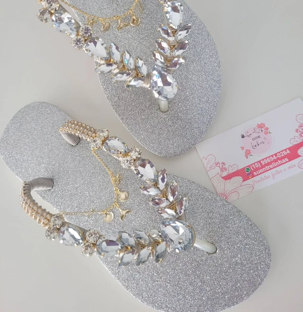 Produtos de Suzane von Richthofen por Reprodução/Redes sociais