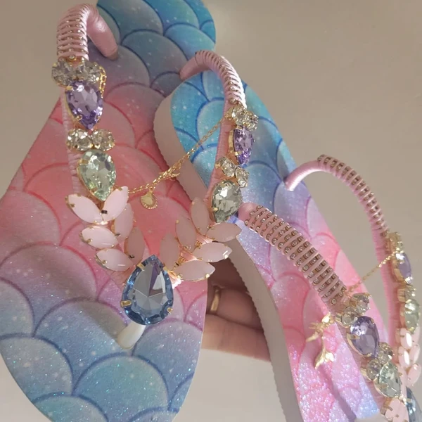 Produtos de Suzane von Richthofen por Reprodução/Redes sociais