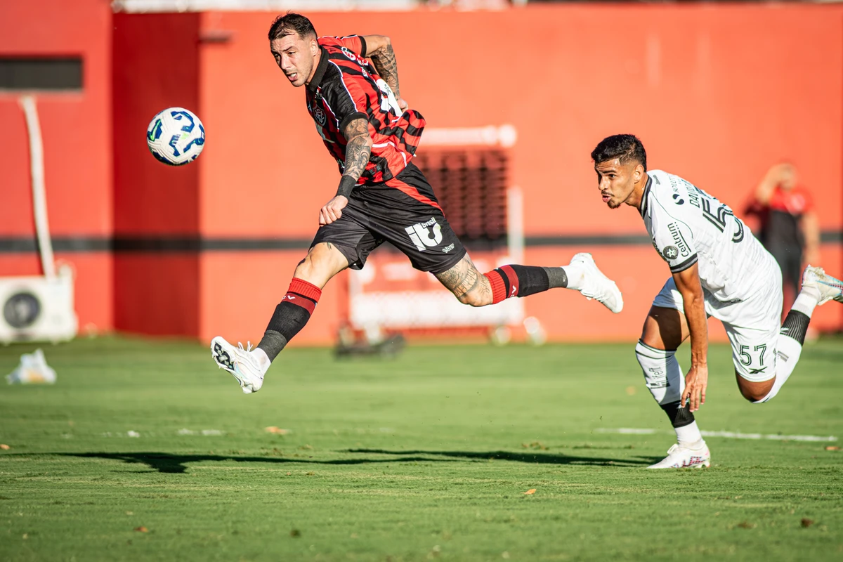 33ª rodada - Vitória 0x0 Botafogo  por Victor Ferreira/EC Vitória