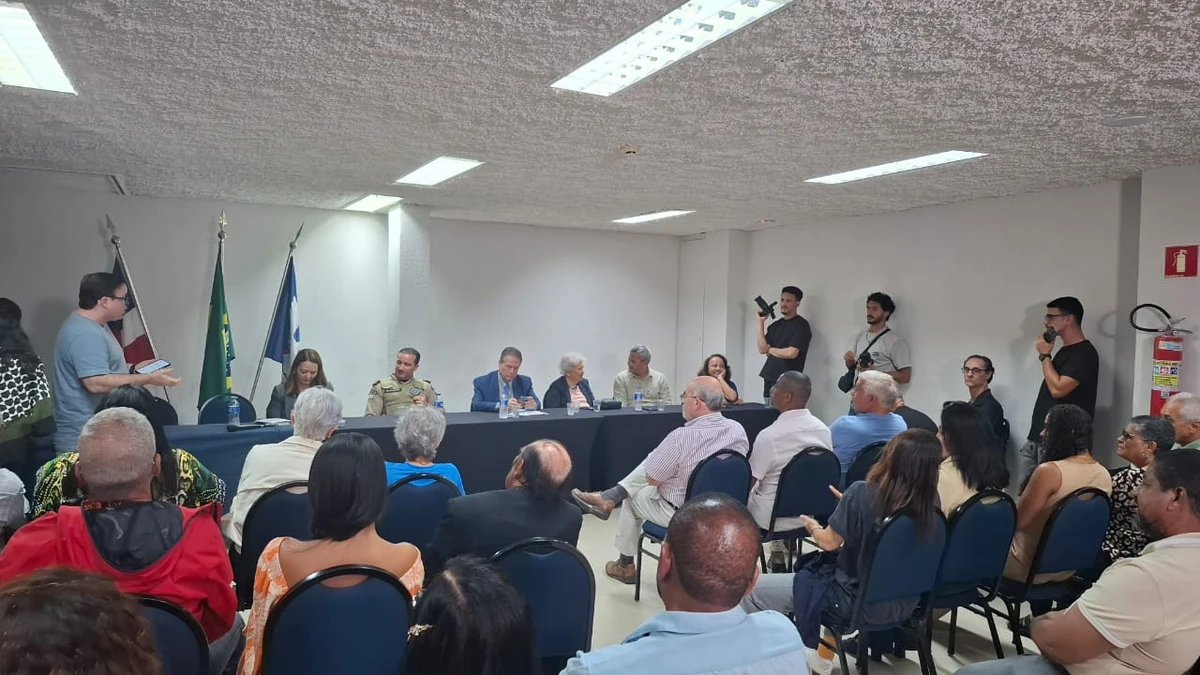 Audiência pública no Grande Hotel da Barra