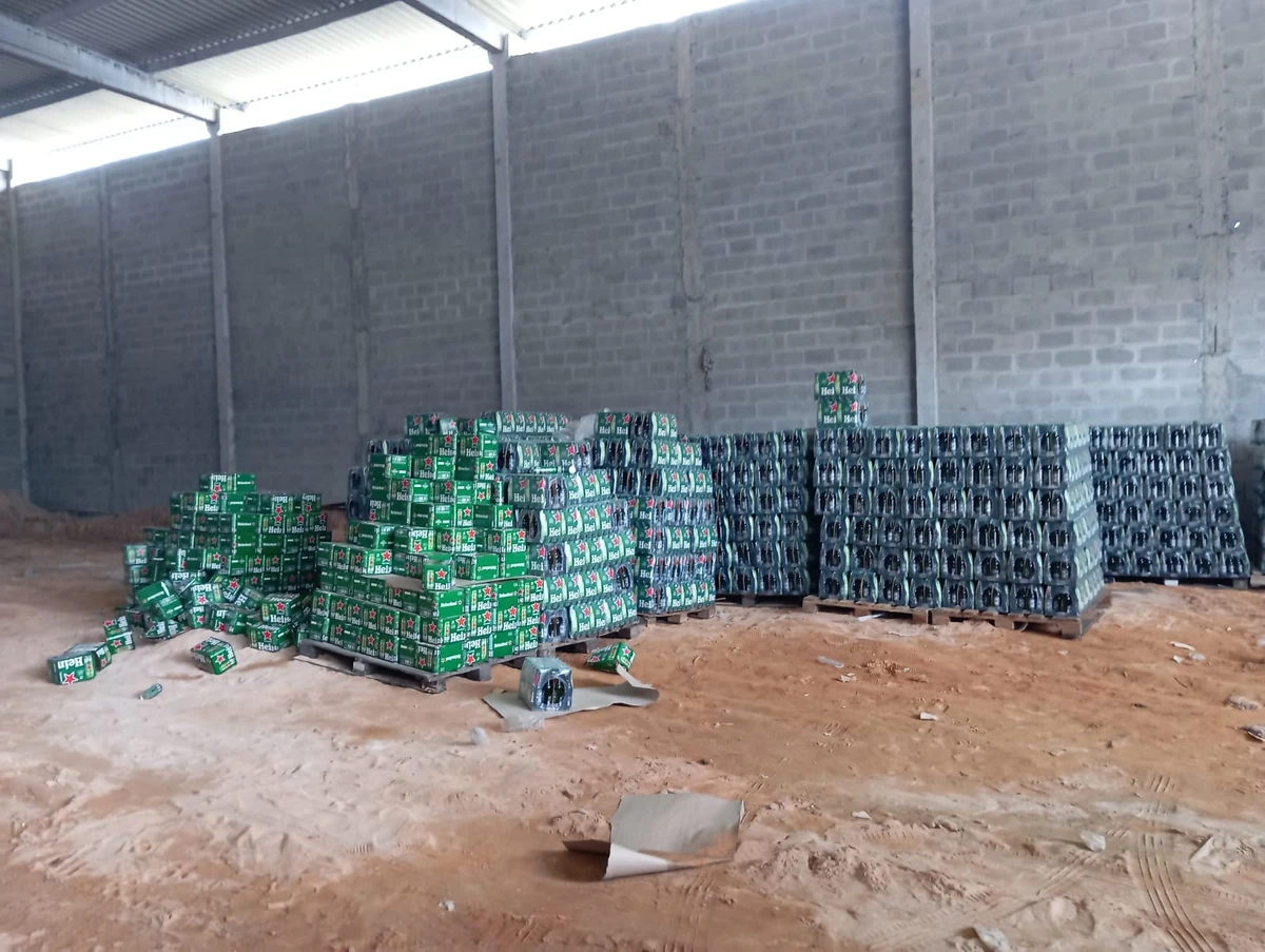 Carga de cerveja furtada é localizada em Salvador por Polícia Civil