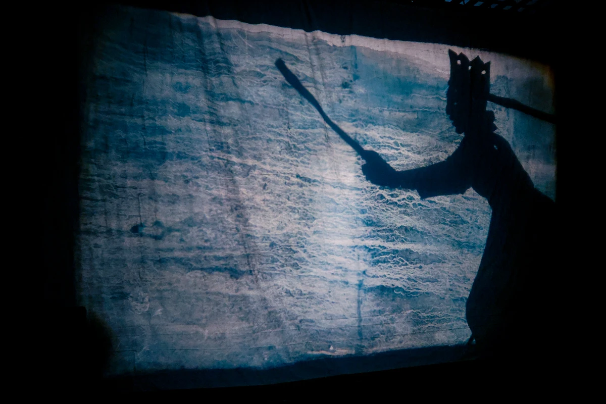 Espetáculo "Rainha Vashti" por Divulgação/Rafael Martins