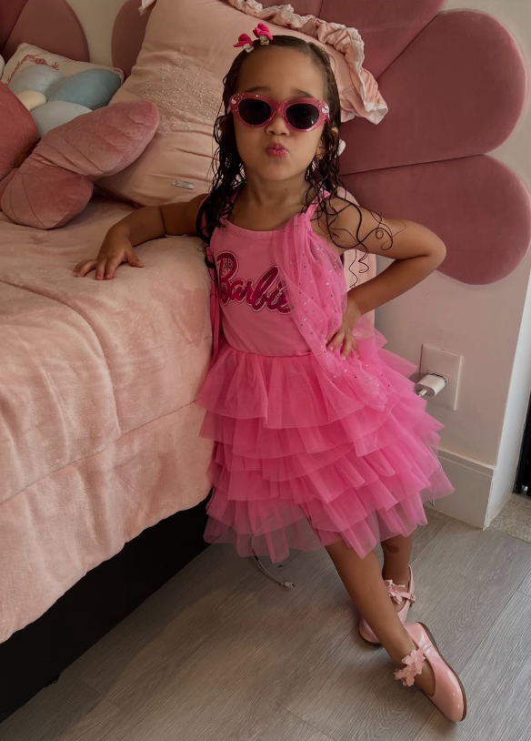 Karoline Lima, e a filha Cecília por Reprodução | Instagram