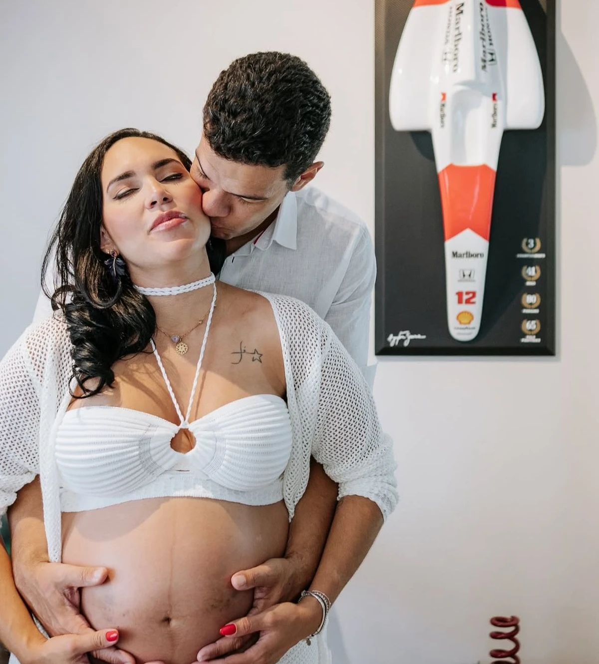 Pauliane Araújo por Reprodução