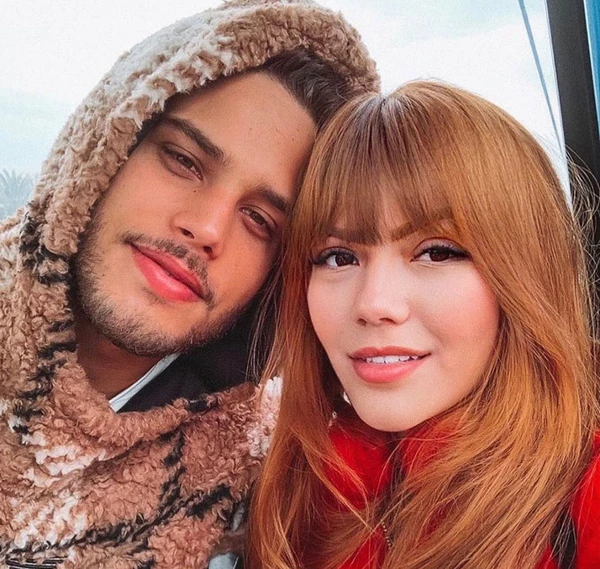 Sarah Poncio e Jonathan Couto por Reprodução