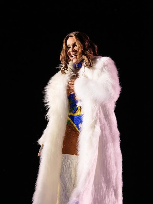 Silvânia Aquino por Reprodução